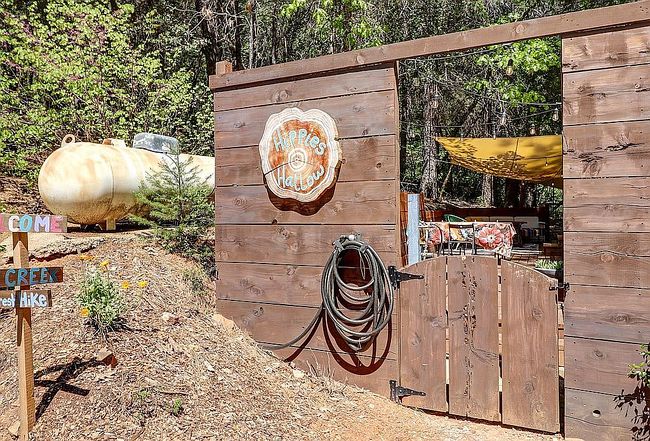 Image of 16600 Dog Creek Rd