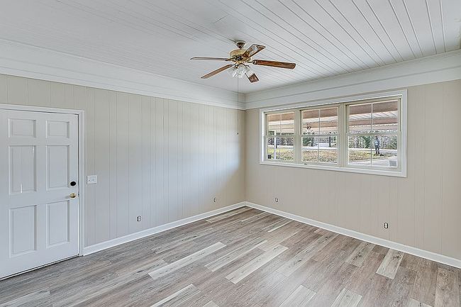 Photo of 150 Clarks Bridge Rd, Gainesville, GA