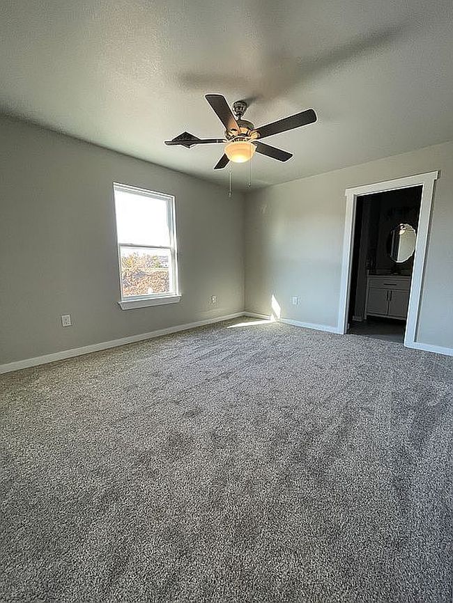 Image of 5872 Bluestem Way