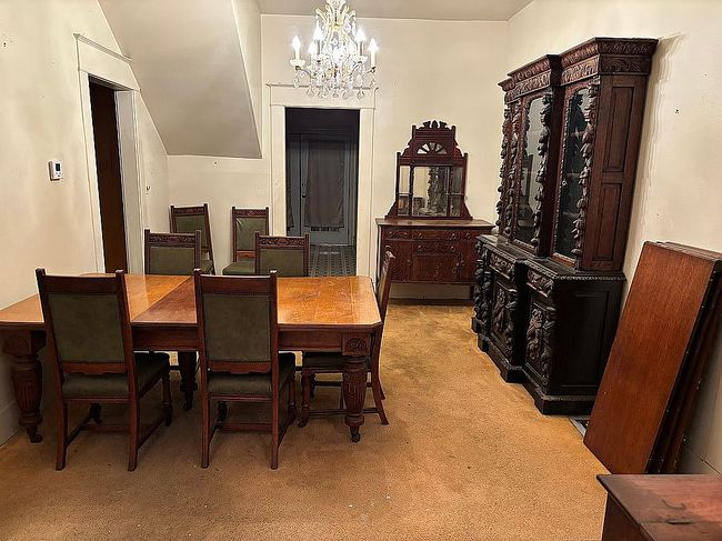 Preview of property located at 911 N Madison Ave