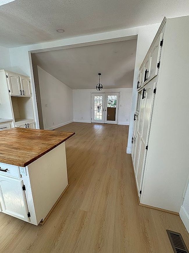Image of 4028 Dawn Rd