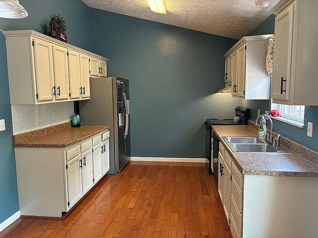 Photo of 5253 Weaver Rd, Mayslick, KY