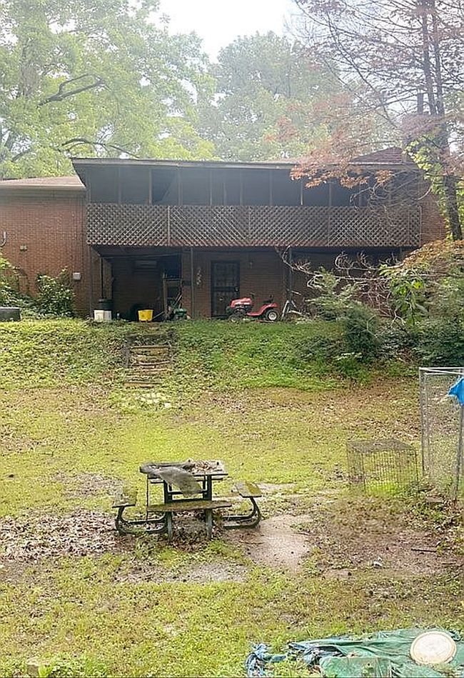 Image of 3836 Lakehurst Dr