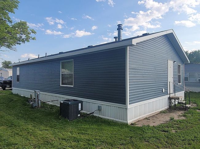 Additional photo 2 of property located at 1310 Lamplighter Ln