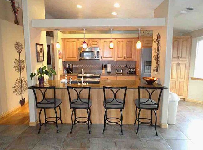 Photo of 1362 Greentree Way, Central Point, OR