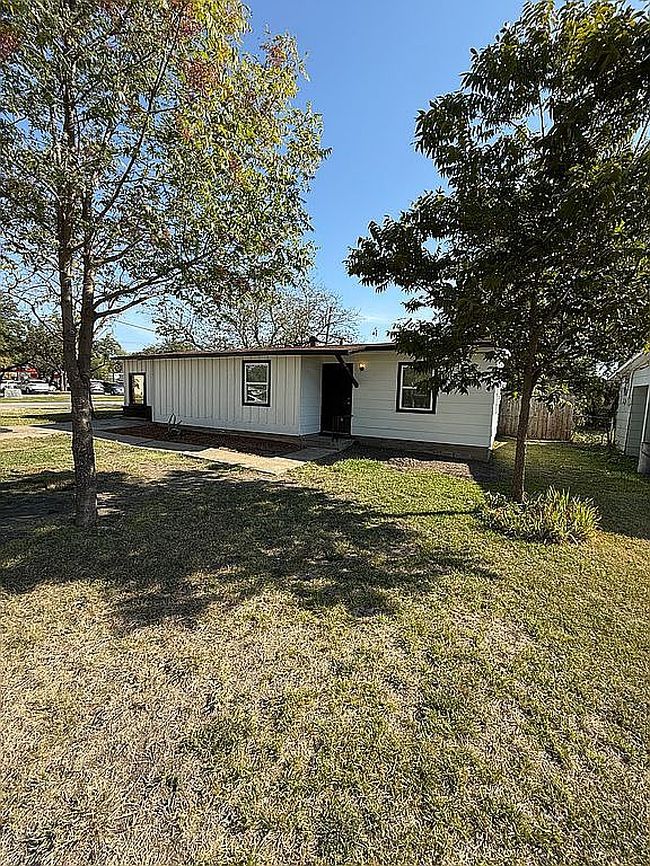 Image of 1320 Lanemar Dr