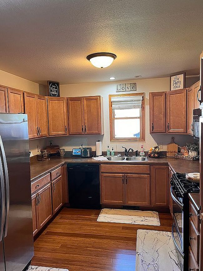 Image of 915 W Rich St