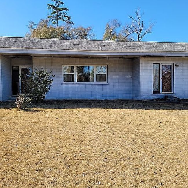 Additional photo 2 of property located at 3363 Parkridge Rd