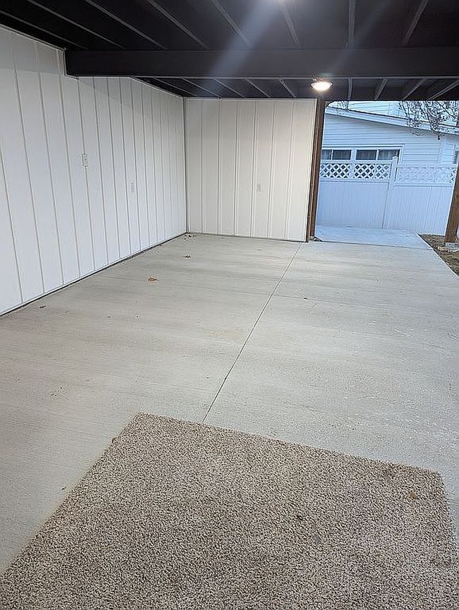 Image of 6 Wenwood Cir