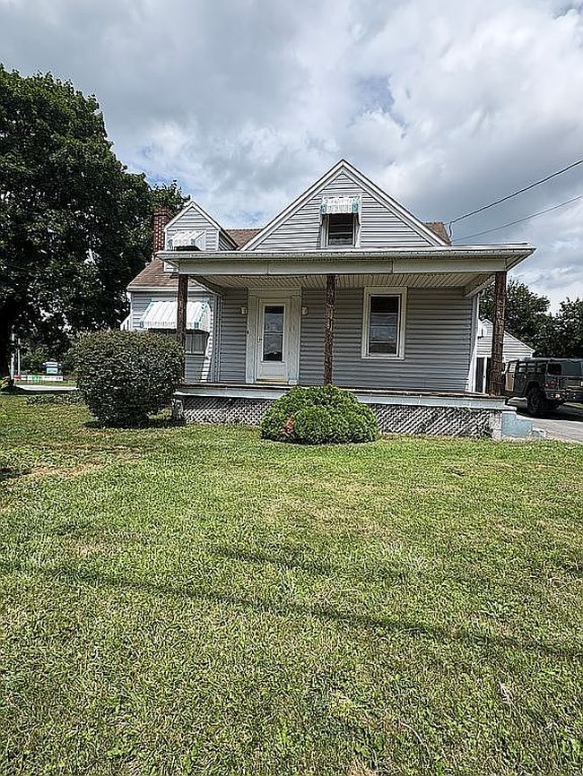 Photo of 301 S Fayette St, Shippensburg, PA