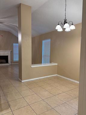 Additional photo 4 of property located at 4315 Lakebend West Dr