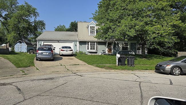 Image of 3779 Laramie Dr