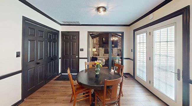 Photo of 8212 N Ravenwood Dr, Muncie, IN