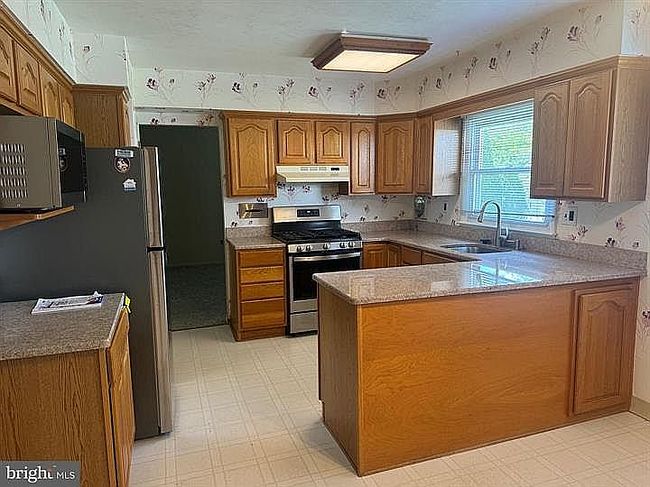 Photo of 503 Balsam Rd, Cherry Hill, NJ