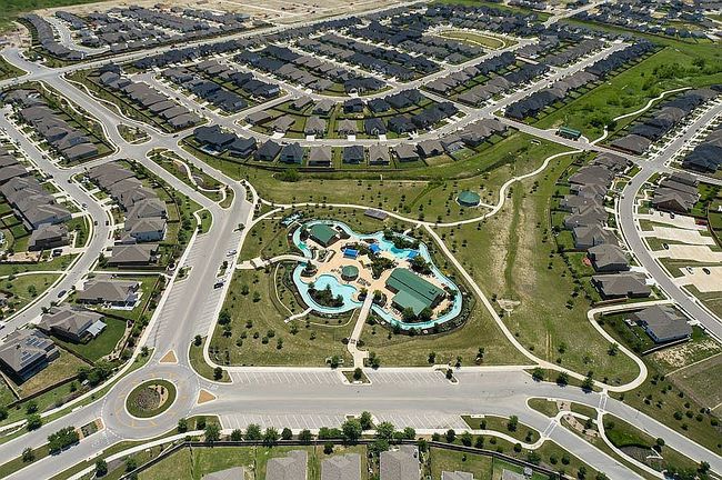 Additional photo 3 of property located at 707 Eves Necklace Dr