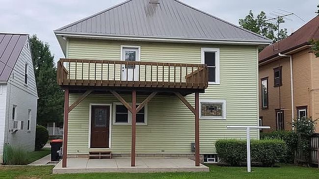 Photo of 111 E Wood St, Versailles, OH
