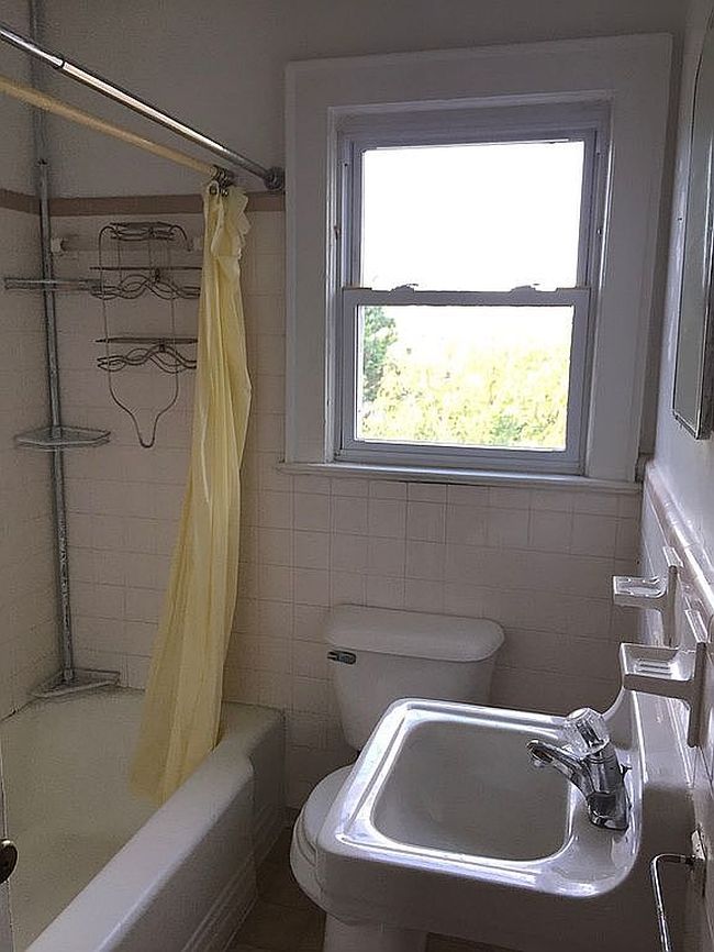 Image of 121 55th St