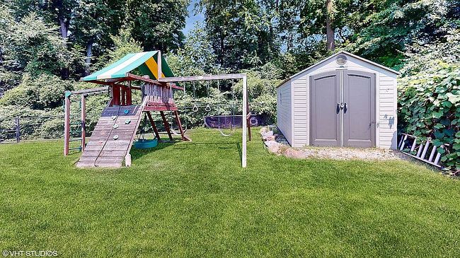 Photo of 45 Minuteman Cir, Orangeburg, NY