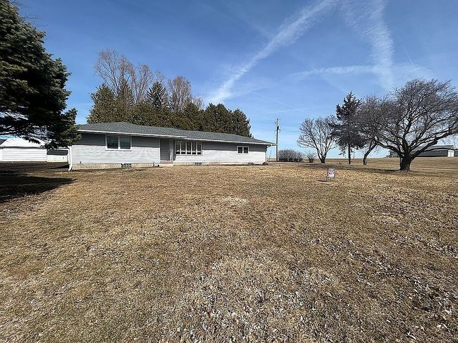 Preview of property located at 718 E Center St