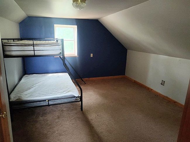 Photo of 6408 Five Mile Rd, Hope, MI