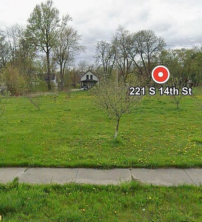Photo of 221 S 14th St, Saginaw, MI