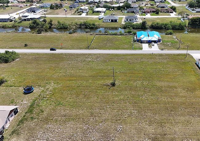 Photo of 1005 Ne 15th Ln, Cape Coral, FL