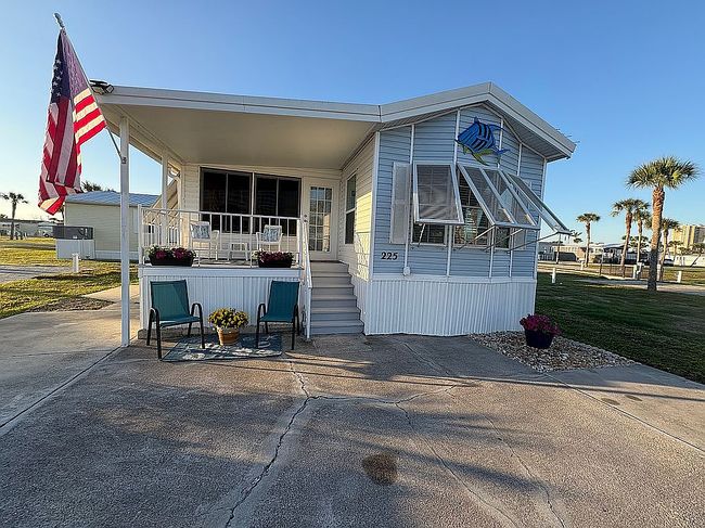 Photo of 19333 Summerlin Rd #225, Fort Myers, FL
