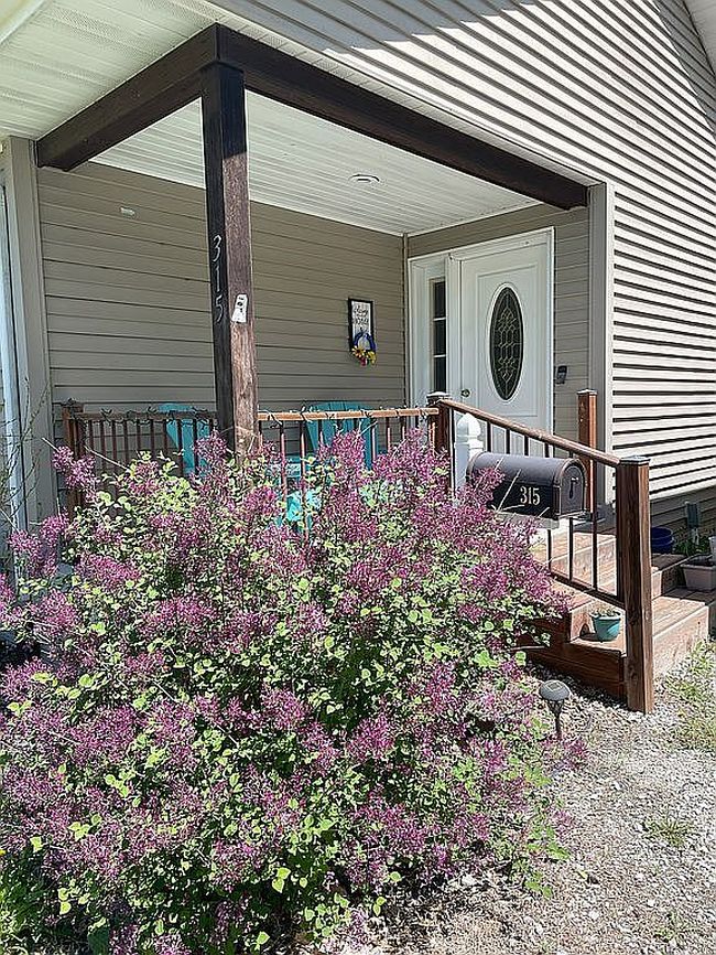 Image of 315 S Clark St