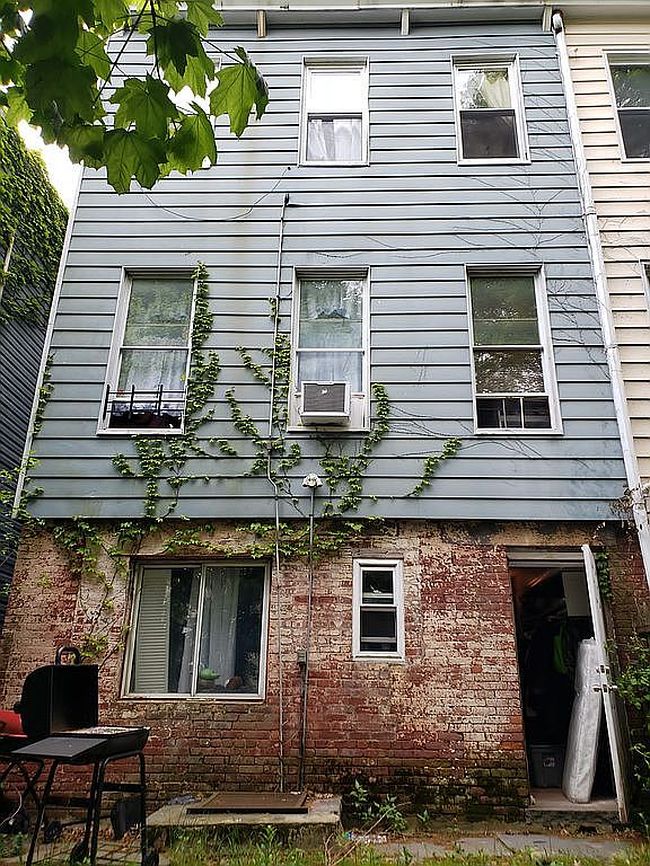 Image of 170 Claremont Ave