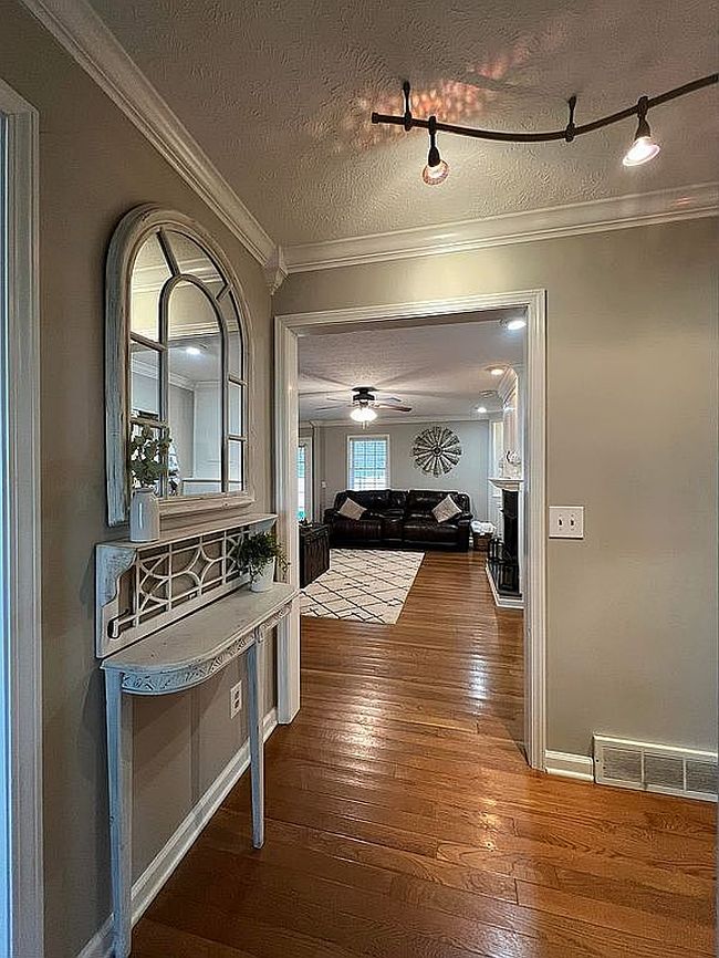 Image of 305 Elmer Dr