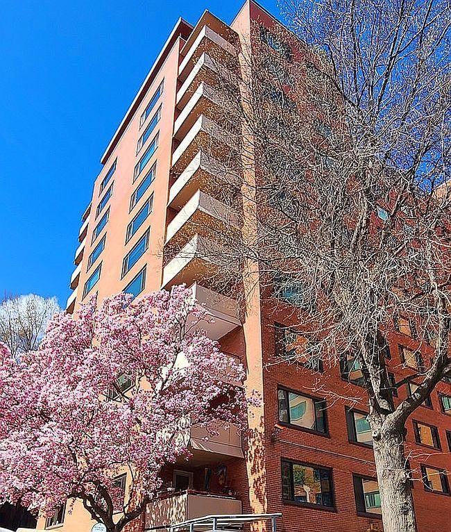 Image of 1021 Arlington Blvd Apt 330