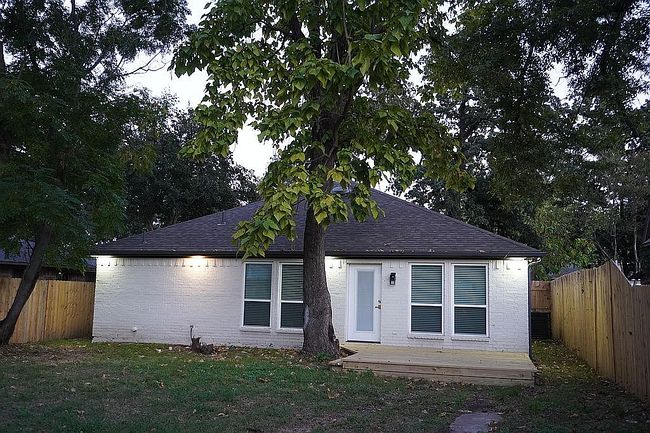 Image of 2617 Birmingham Ave
