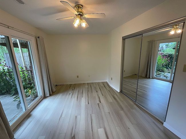 Image of 3428 Springlake Dr