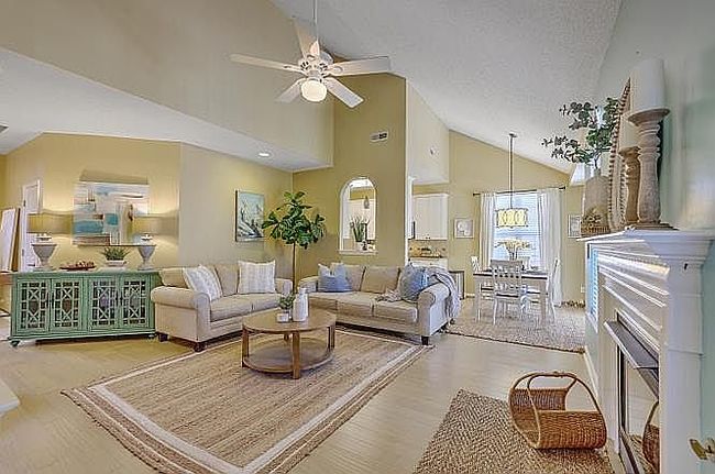 Photo of 110 Olympic Club Dr, Summerville, SC