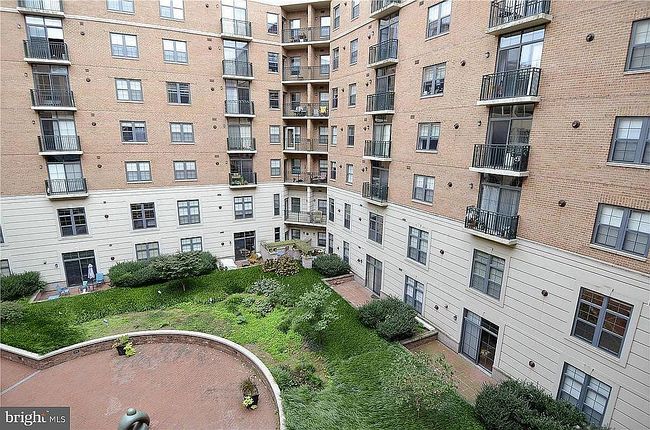 Photo of 1111 25th St Nw Apt 615, Washington, DC