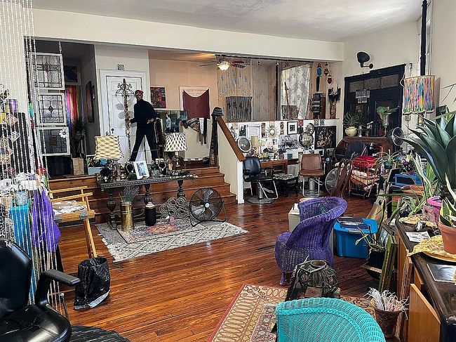 Photo of 427 W Coulter St, Philadelphia, PA