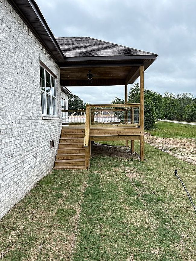 Image of 105 Noles Dr
