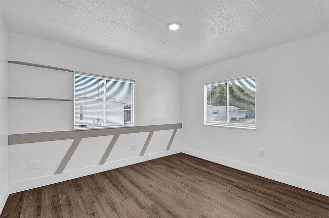 Image of 947 Marcy Dr