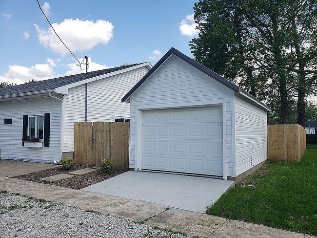 Image of 202 S 4th St