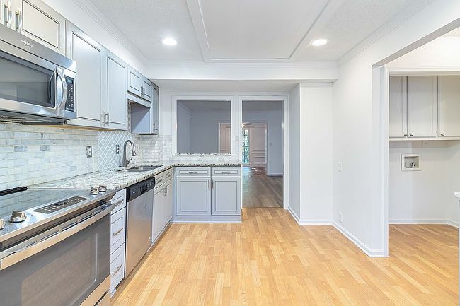 Photo of 6500 Gaines Ferry Rd Apt I6
