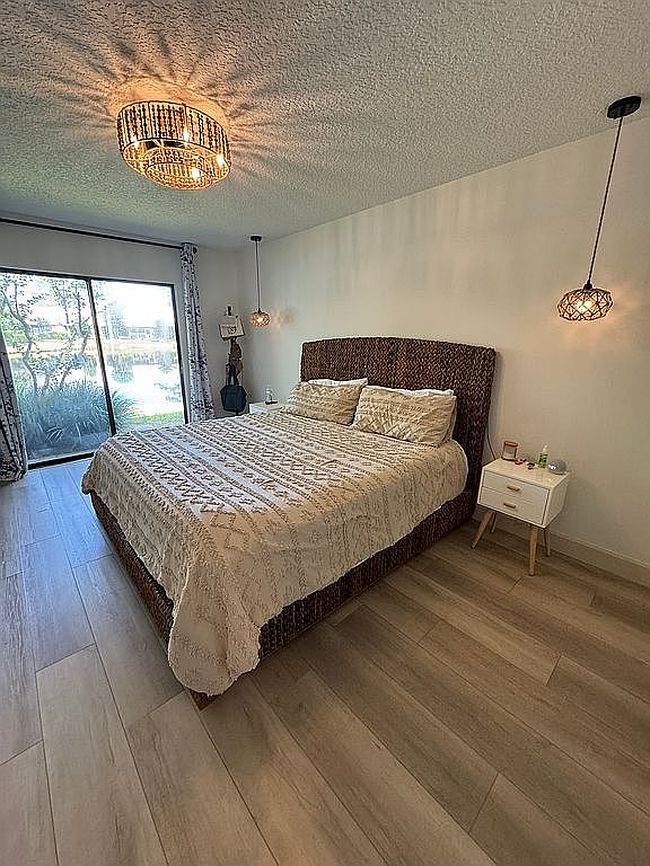 Image of 133 Cranes Lake Dr