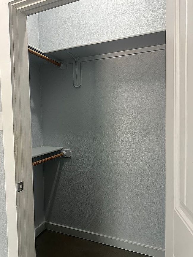 Image of 3491 Fm 107