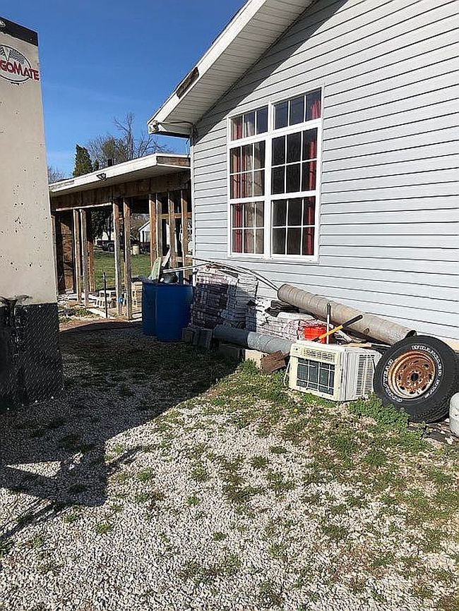 Image of 3433 S Pelzer Rd