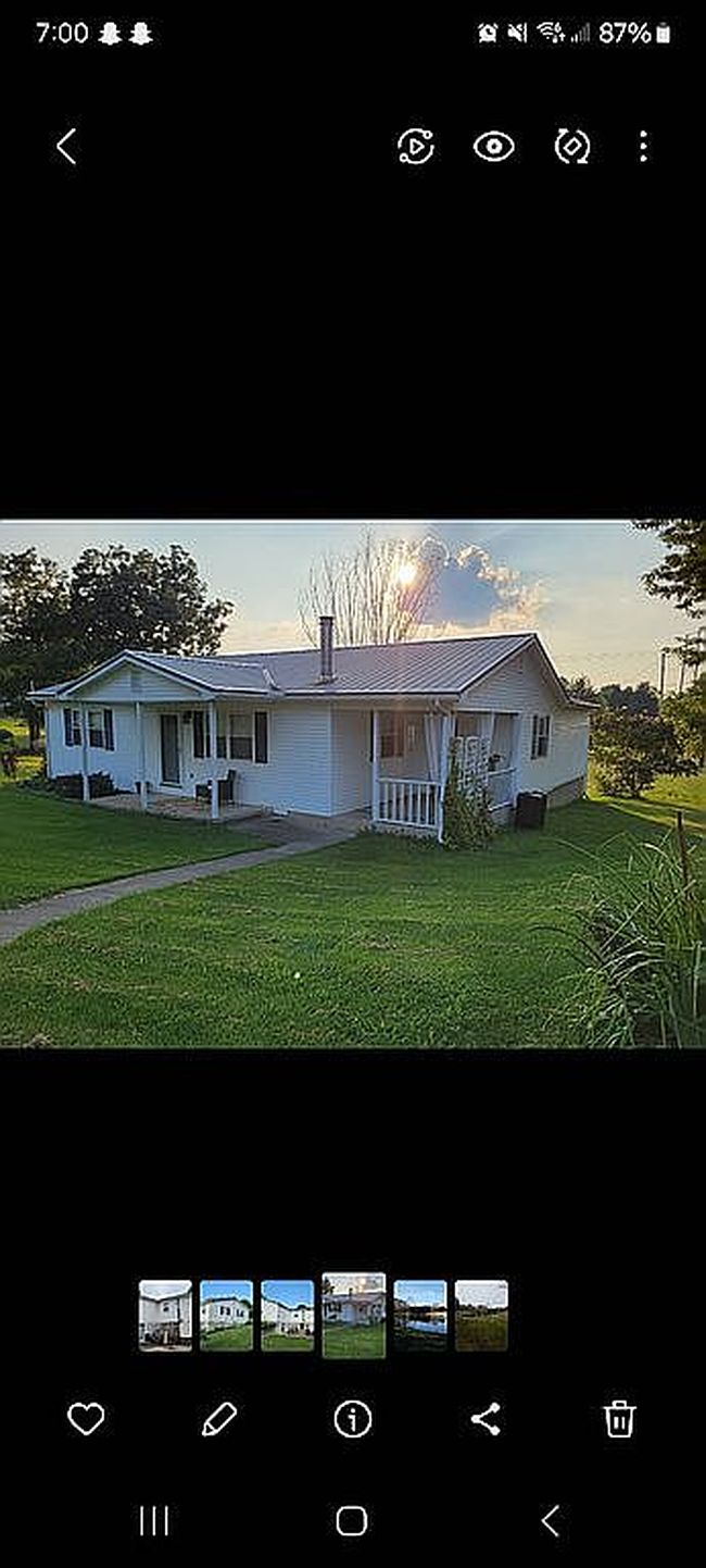 Image of 1697 Wooley Rd