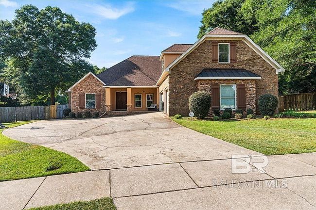 Preview of property located at 8610 Gatewood Dr N