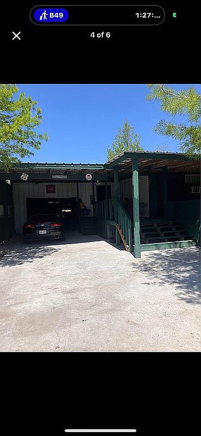 Image of 118 E Crest Dr