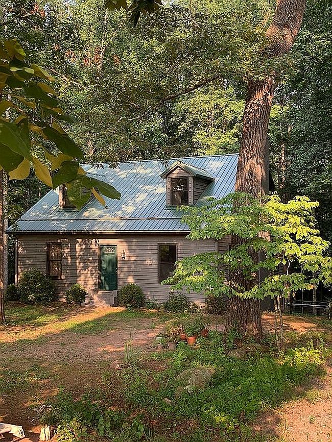 Image of 776 Burgundy Ln