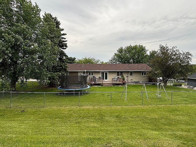Image of 489 W 9th St
