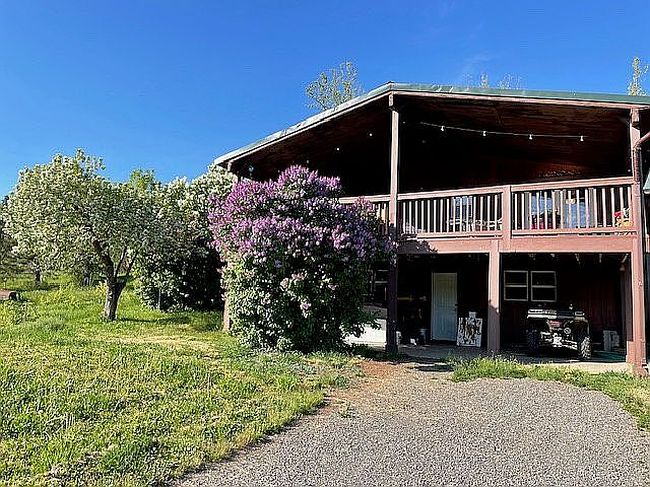 Image of 3071 Highway 71