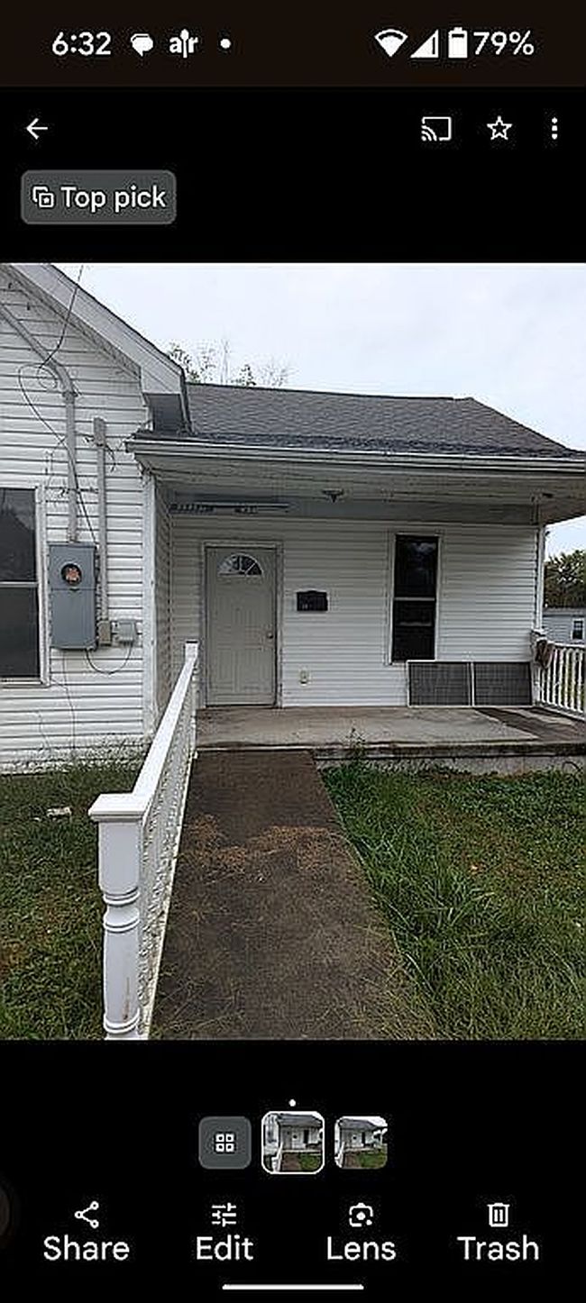 Photo of 221 N Church St, Harrisville, WV